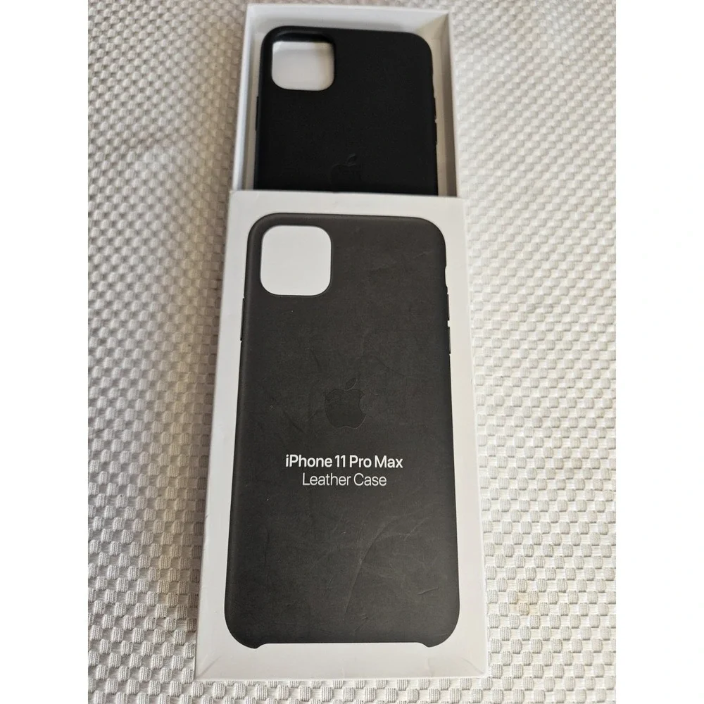 Official Apple iPhone 11 Pro Max Leather Case - Black In Box